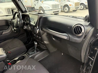 2014 Jeep Wrangler Unlimited Sport - miniatura 66