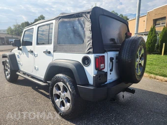 2014 Jeep Wrangler Unlimited Sport - miniatura 16