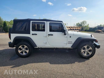 2014 Jeep Wrangler Unlimited Sport - miniatura 2