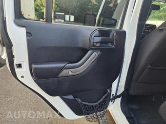 2014 Jeep Wrangler Unlimited Sport - miniatura 25