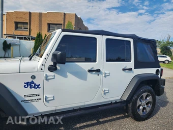 2014 Jeep Wrangler Unlimited Sport - miniatura 9