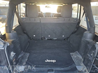 2014 Jeep Wrangler Unlimited Sport - miniatura 16