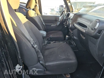 2014 Jeep Wrangler Unlimited Sport - miniatura 8