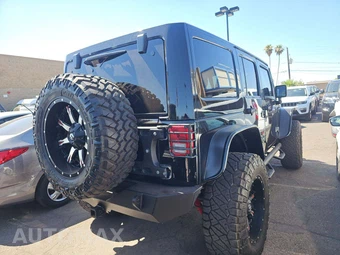 2014 Jeep Wrangler Unlimited Sport - miniatura 3