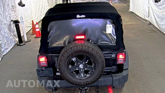 2014 Jeep Wrangler Unlimited Sport - miniatura 5