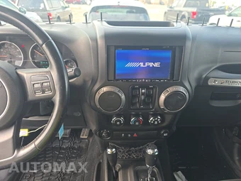 2014 Jeep Wrangler Unlimited Sport - miniatura 11