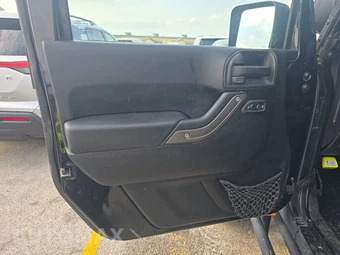 2014 Jeep Wrangler Unlimited Sport - miniatura 9