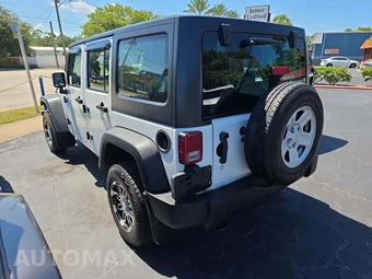 2014 Jeep Wrangler Unlimited Sport RHD - miniatura 2