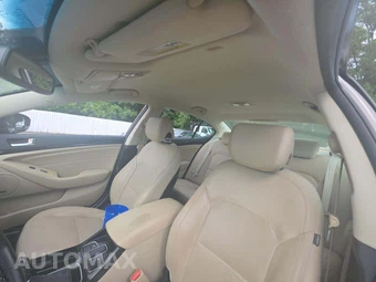 2014 Kia Cadenza Premium – miniatura 11
