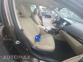 2014 Kia Cadenza Premium – miniatura 18