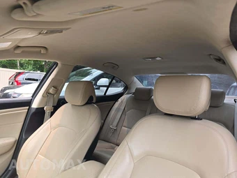 2014 Kia Cadenza Premium – miniatura 11