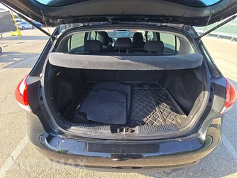 2014 Kia Forte EX Hatchback - miniatura 16