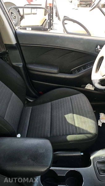 2014 Kia Forte EX Hatchback - miniatura 22