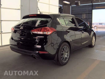 2014 Kia Forte EX Hatchback - miniatura 4