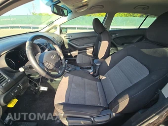2014 Kia Forte EX Hatchback - miniatura 7