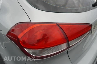 2014 Kia Forte EX Hatchback - miniatura 11