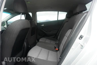 2014 Kia Forte EX Hatchback - miniatura 17
