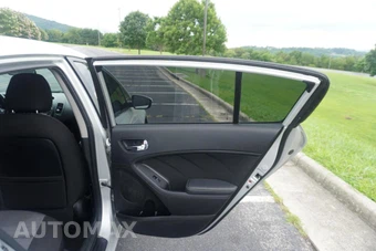 2014 Kia Forte EX Hatchback - miniatura 18