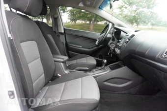 2014 Kia Forte EX Hatchback - miniatura 21