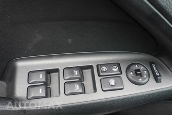 2014 Kia Forte EX Hatchback - miniatura 31