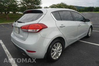 2014 Kia Forte EX Hatchback - miniatura 7