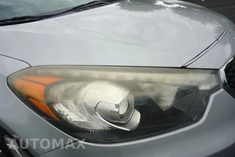 2014 Kia Forte EX Hatchback - miniatura 9
