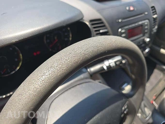 2014 Kia Forte LX Sedan - miniatura 21