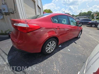 2014 Kia Forte LX Sedan - miniatura 3