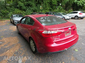 2014 Kia Forte LX Sedan – miniatura 2