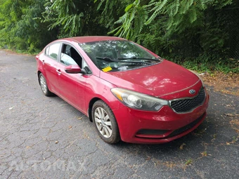 2014 Kia Forte LX Sedan – miniatura 4