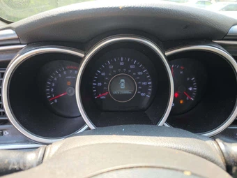 2014 Kia Optima LX – miniatura 9