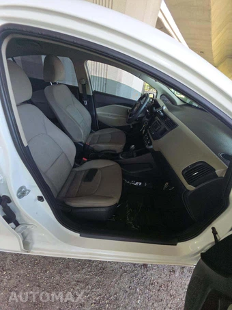 2014 Kia Rio LX Sedan – miniatura 18