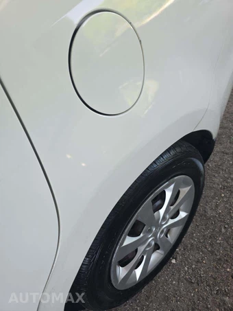 2014 Kia Rio LX Sedan – miniatura 25