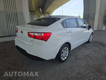 2014 Kia Rio LX Sedan – miniatura 3
