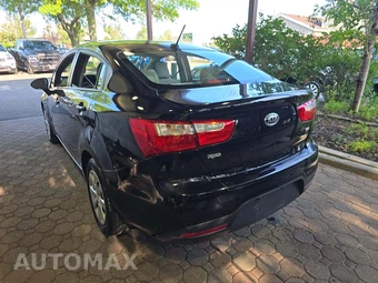 2014 Kia Rio LX Sedan – miniatura 2