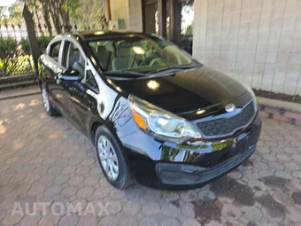 2014 Kia Rio LX Sedan – miniatura 4