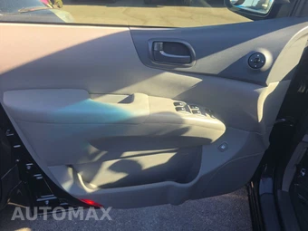 2014 Kia Sedona LX 118.9" WB - miniatura 9