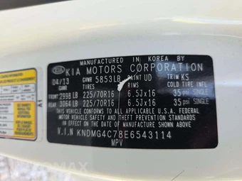 2014 Kia Sedona LX 118.9" WB – miniatura 2