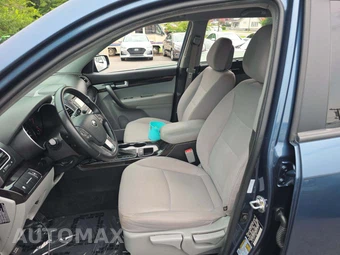 2014 Kia Sorento LX – miniatura 6
