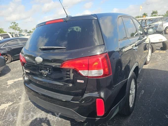 2014 Kia Sorento LX – miniatura 4