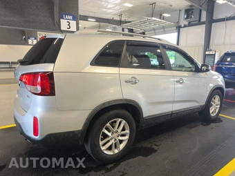 2014 Kia Sorento LX – miniatura 4