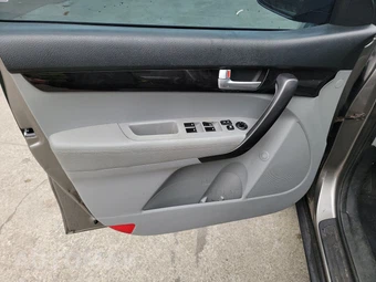 2014 Kia Sorento LX - miniatura 9