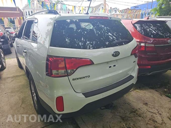 2014 Kia Sorento LX – miniatura 2
