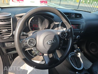 2014 Kia Soul - miniatura 10