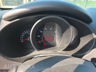 2014 Kia Soul - miniatura 12