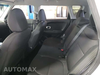 2014 Kia Soul – miniatura 13