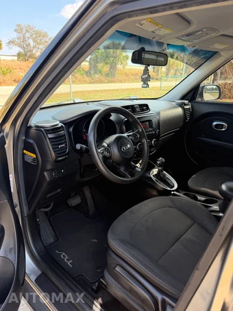 2014 Kia Soul – miniatura 9
