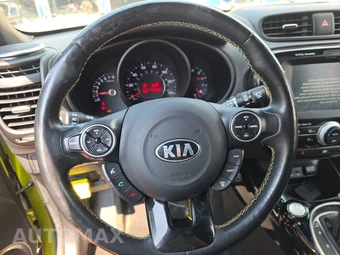 2014 Kia Soul + – miniatura 10