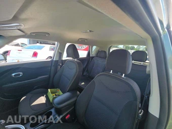 2014 Kia Soul + - miniatura 8