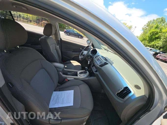 2014 Kia Sportage LX – miniatura 18